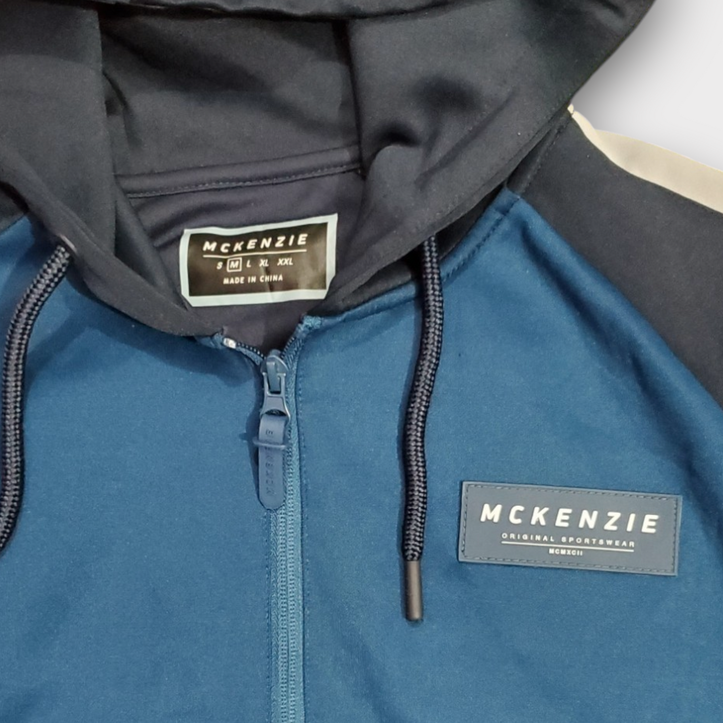 Mckenzie Men's Navy Blue Logo Sports Hoodie