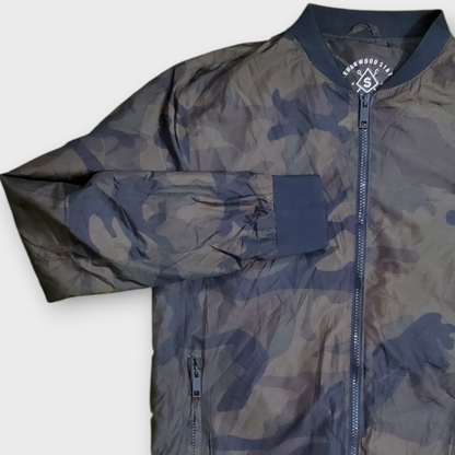 Cedarwood State Men's Green Camouflage Bomber Jacket