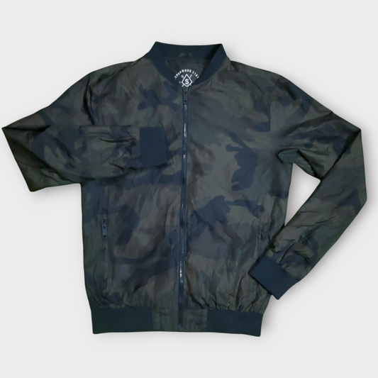 Cedarwood State Men's Green Camouflage Bomber Jacket